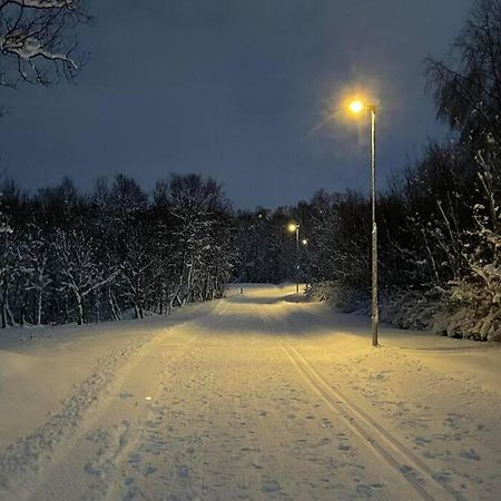 Ny Leilighet I Nytt Bygg I Naturskjonne Omgivelser! Tromsø Exterior foto
